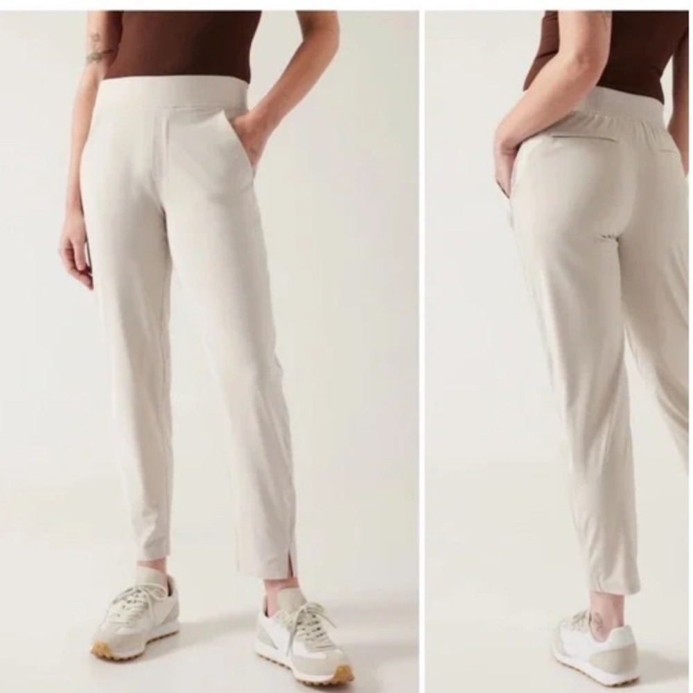 Athleta Brooklyn Ankle Pant Beige Tapered Leg Travel Work Trousers Womens Size 4